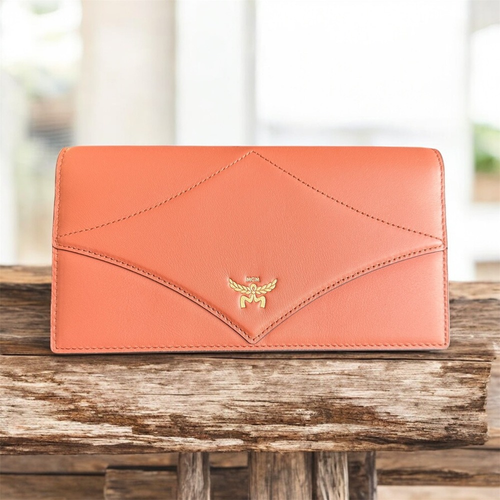 MCM Leather Wallet Purse On Removable Leather and Chain, MYL ESAK01 X7001‎